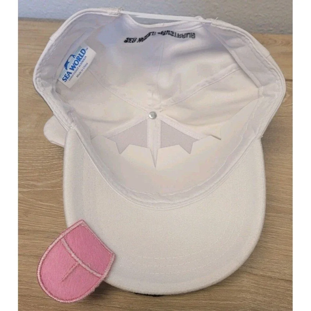 Sea World Australia - Youth Size Polar Bear Unisex Cap - NWT - Snapback White